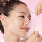 Masque de nuit Medicube Collagen Wrapping, 100 g, pot bleu avec étiquette blanche, produit coréen viral TikTok, skincare coréenne | Medicube Collagen Night Wrapping Mask, 100 g, blue jar with white label, viral Korean product on TikTok, Korean skincare